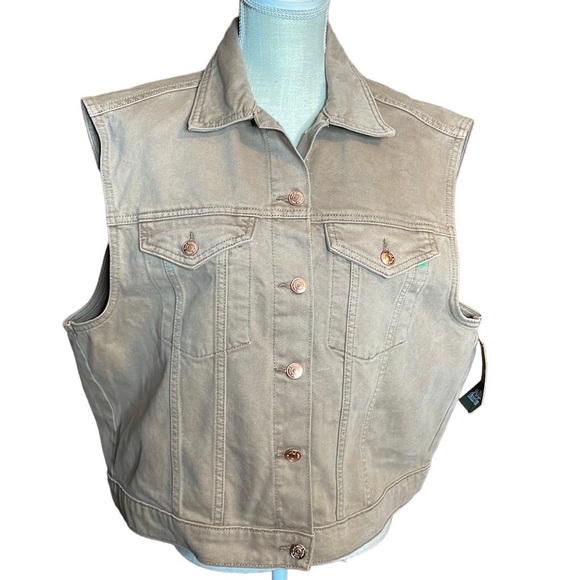 wild fable Jackets & Blazers - NWT Wild Fable Denim Vest